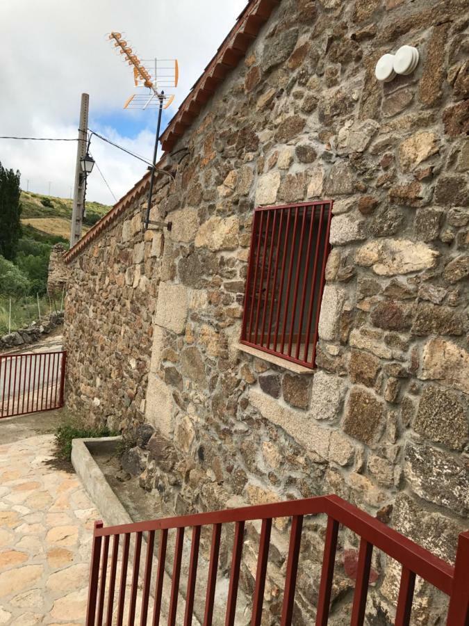 Casa Sierra De Gredos ξενώνας Navasequilla Εξωτερικό φωτογραφία